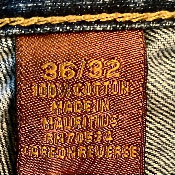 Orvis Straight Leg Jeans in Blue Wash Men’s 36/32 - Picture 8 of 9